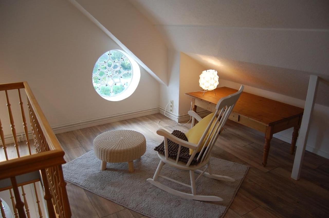Ferienwohnung Im Gulfhof Krummhörn Exterior foto